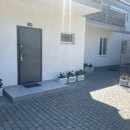 Apartment Zolotoy Bereg 5 Odesa Exterior photo