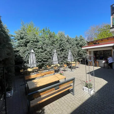Apartment Zolotoy Bereg 5 Odesa Exterior photo