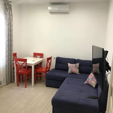 Apartment Zolotoy Bereg 5 Odesa Exterior photo