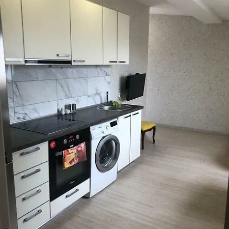 Apartment Zolotoy Bereg 5 Odesa Exterior photo