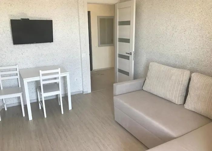 Apartment Zolotoy Bereg 5