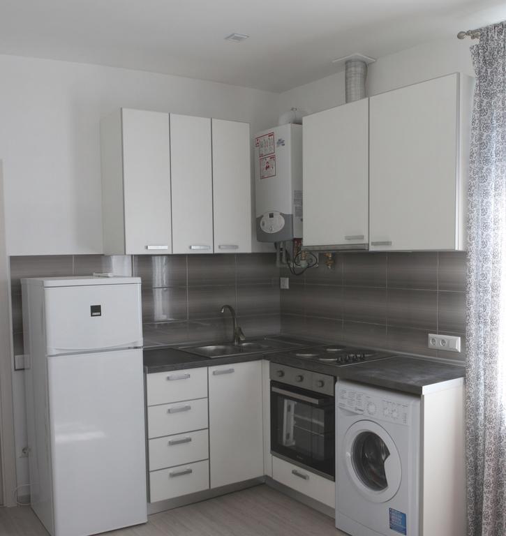 Apartment Zolotoy Bereg 5