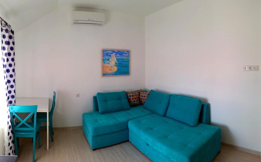 Zolotoy Bereg 5 Apartment
