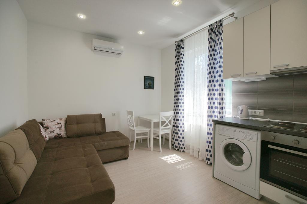 Apartment Zolotoy Bereg 5 *