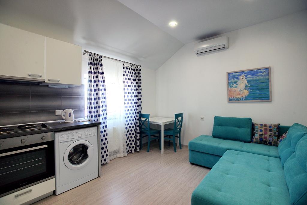 Zolotoy Bereg 5 Apartment *